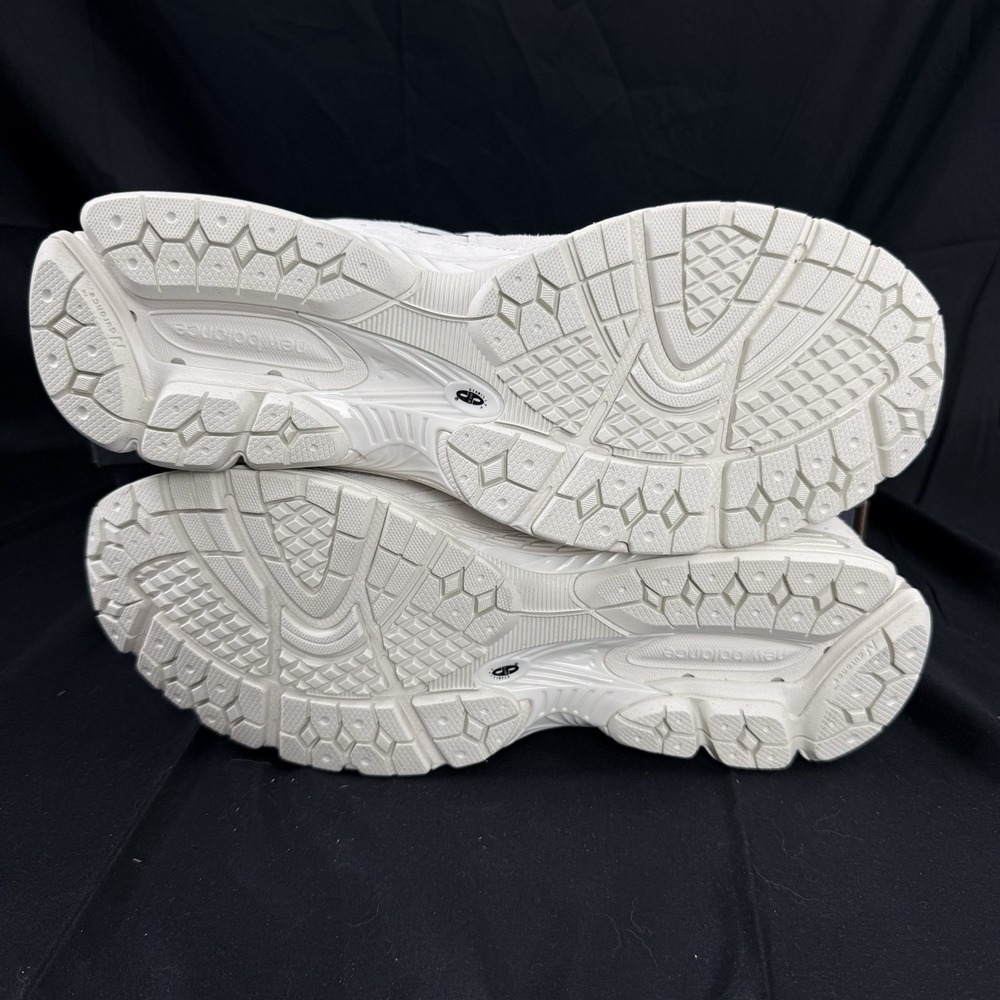 New Balance 2002R Men's Size 14 Womens 15.5 Shoes White Grey Sneakers U20025PO - Picture 7 of 8